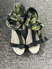 These sandals are the Jeffrey