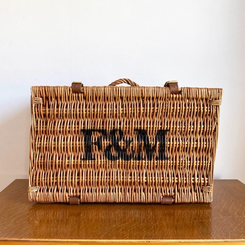 Basket picnic hamper - f&m,