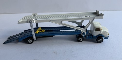 Corgi juniors car - juniors,