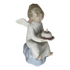 NAO by Lladró porcelain