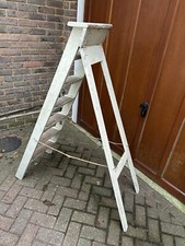 Vintage Timber Swingback