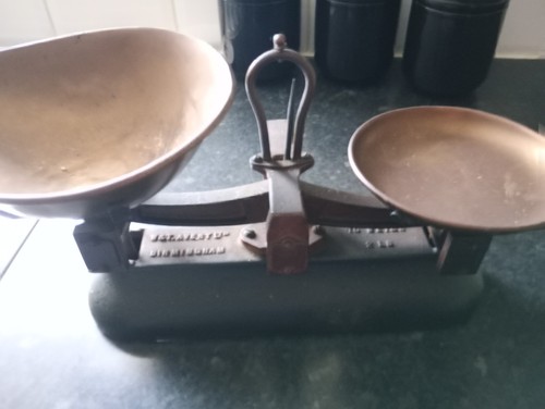 Avery scales antique 2 lbs - w,