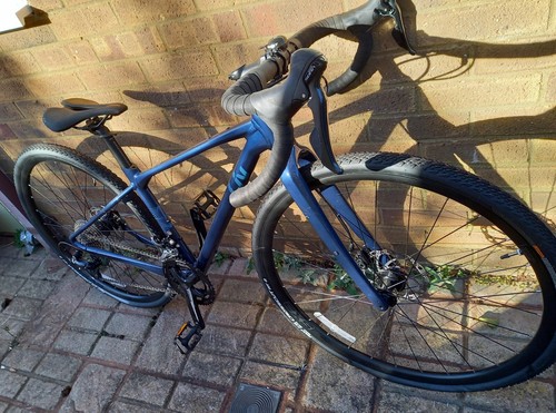 Ladies hybrid giant live bike - hybrid,