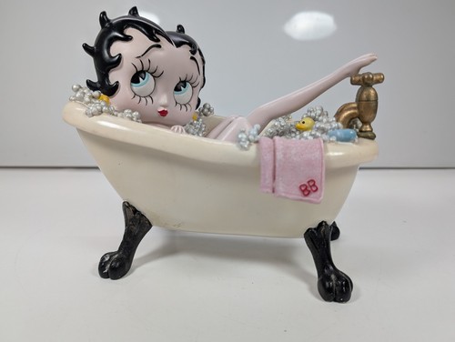 Vintage betty boop bathtub - vintage,