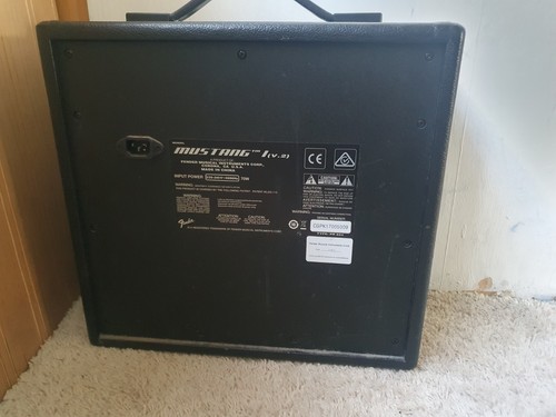 Fender mustang electric - mustang, v2