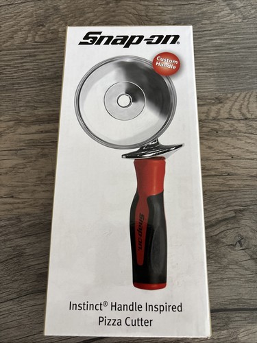Snap pizza slicer - snap, on