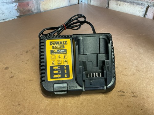 Dewalt dcb115 fast battery - 4a,