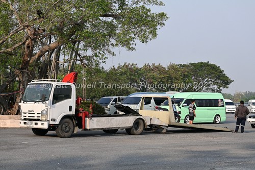 Truck photo 12x8 isuzu - 12x8,