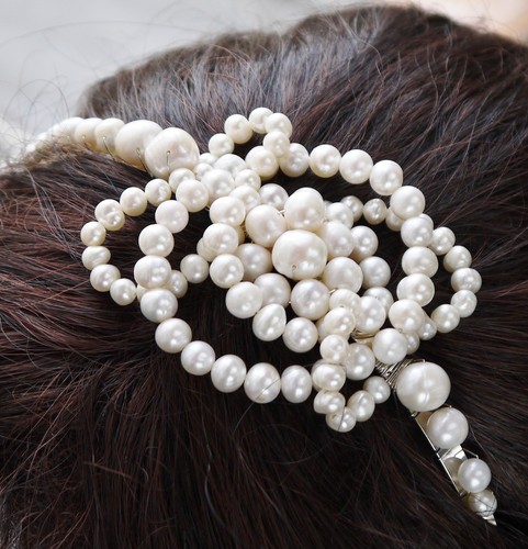 Celtic knot pearl - pearl, side