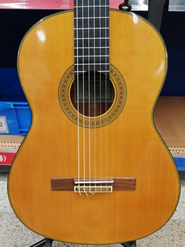 Yamaha cg171s classical guitar - yamaha,