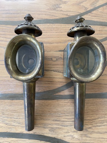 Carriage lamps - carriage, of)