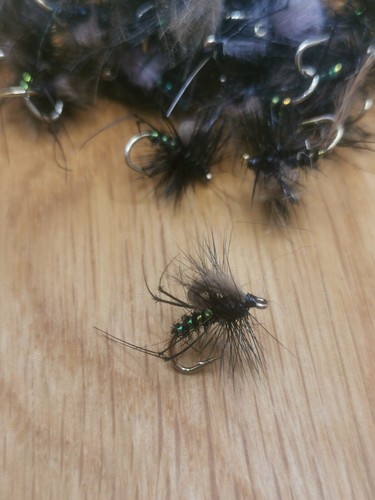 Black cdc hopper fly fishing - cdc,