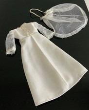 VINTAGE SINDY DOLL SIZE WHITE WEDDING DRESS GOWN WITH NET SLEEVES & VEIL