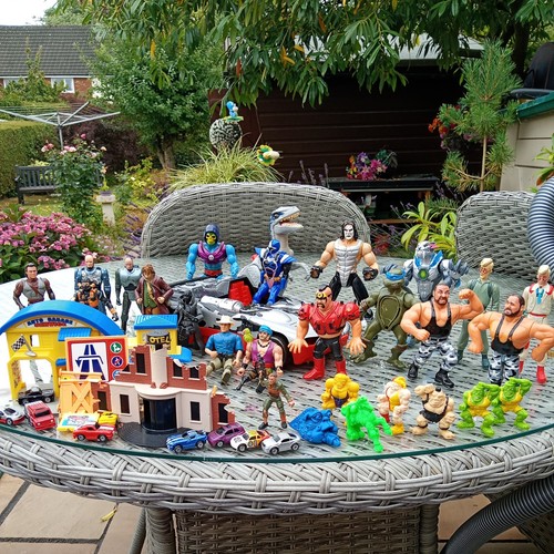 Vintage toy bundle wwf - toy,