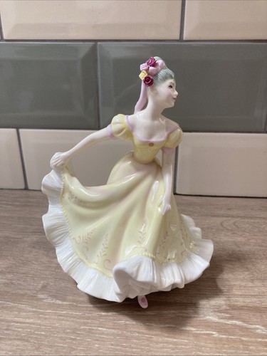 Royal doulton figurine - figurine,