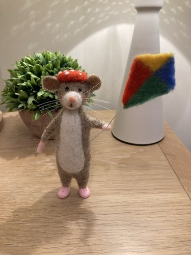 Handmade needle felted mouse - needle,