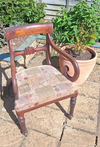 Antique regency carver - regency, scroll
