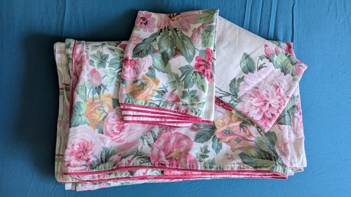 Laura ashley aveline - laura,