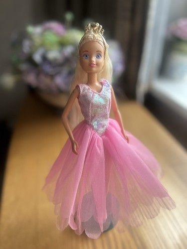 Hasbo sindy doll vintage - sindy,