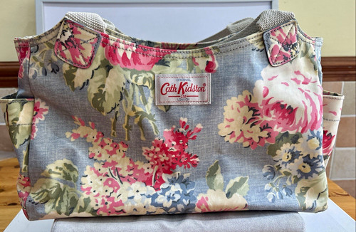 Cath kidston floral oil cloth - floral,