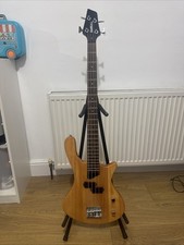 2006 Washburn Taurus T12 Bass