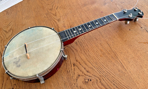 Vintage banjulele ukulele - banjulele, open