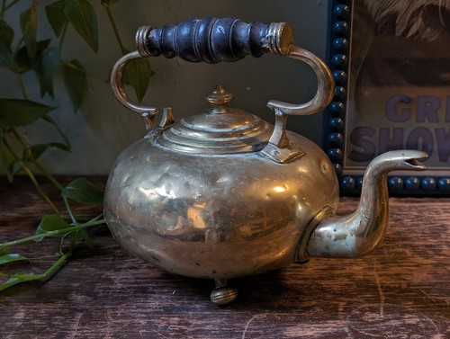 Large edwardian brass - large, kettle