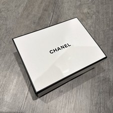 Chanel Empty Gift Box 21 x 16