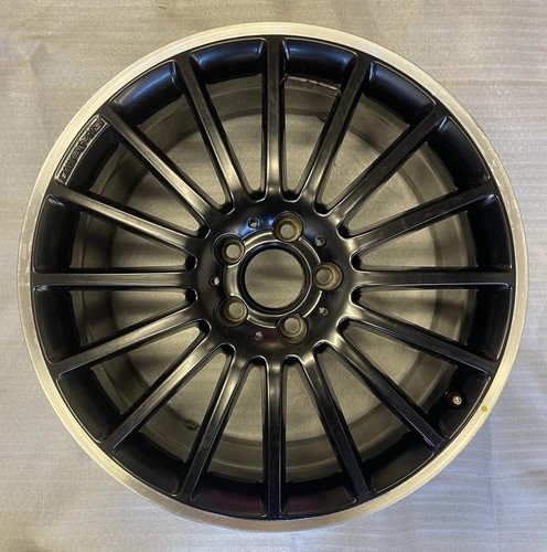 Genuine mercedes amg c63 - c63, w204