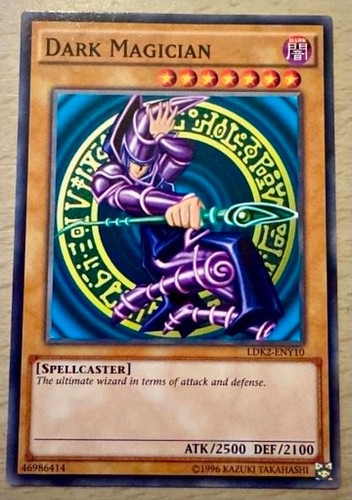 Dark magician - yu-gi-oh!,