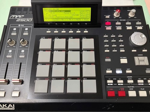 Akai mpc2500 music production - akai,