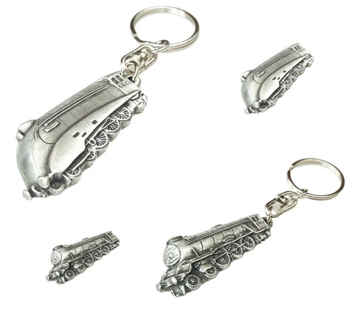 Set train keyrings - keyrings, and