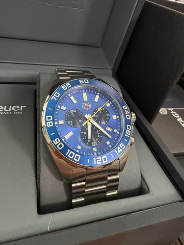 Tag heuer formula - tag, red