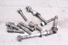 Set screw engine bracket drift