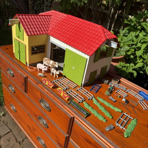 Schleich farm world horse barn - farm,