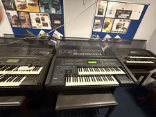 Yamaha EL-700 Organ WITH USB DRIVE FITTED
