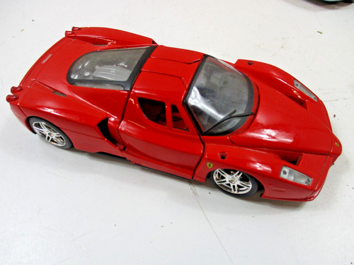 Ferrari enzo maisto 24 - ferrari,