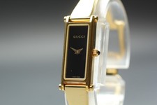 [Near MINT] GUCCI 1500L Gold Vintage Black Dial Quartz Ladies Watch From JAPAN