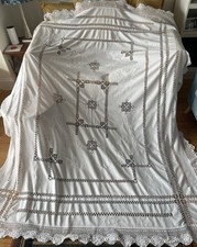 Vintage stunning L cotton and lace cutwork embroidered  tablecloth 240cm x 194cm