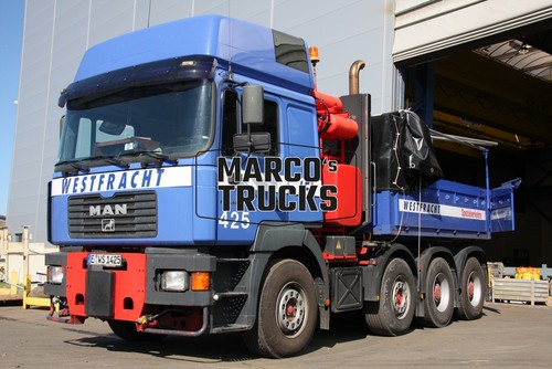 Truck photo man - truck, 41.460