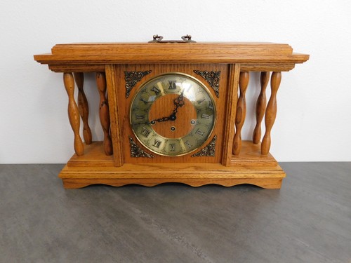 Vintage oak mantle clock - vintage,