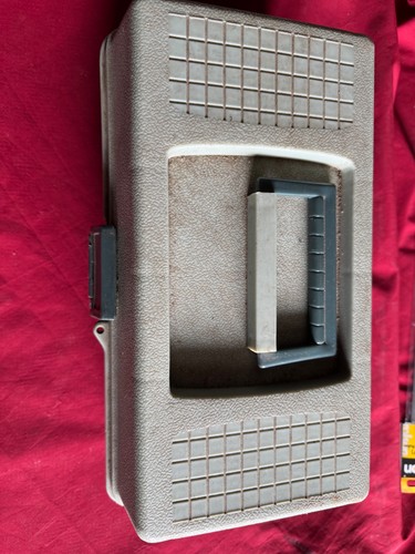 Small fishing tackle box - small,