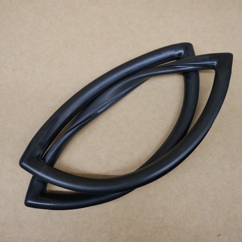 Toyota landcruiser seal - toyota,