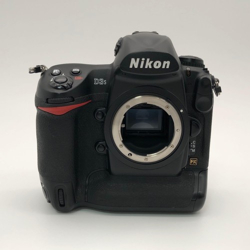 Nikon d3s 1mp - 12.1mp, digital
