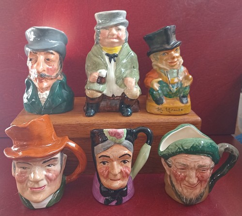Miniature toby jugs - toby,