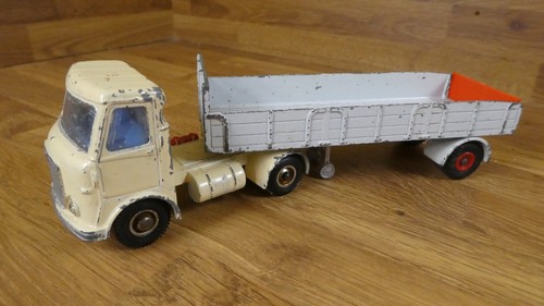 Vintage dinky toys aec - toys,