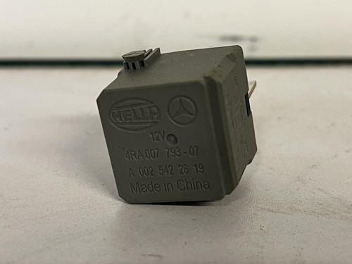 Relay mercedes w203 w204 - relay,