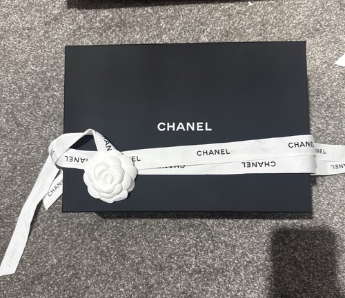 Chanel empty box - with, ribbon