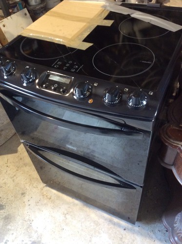 New zanussi induction - new, cooker