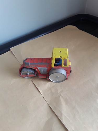 Vintage dinky toys - dinky, aveling